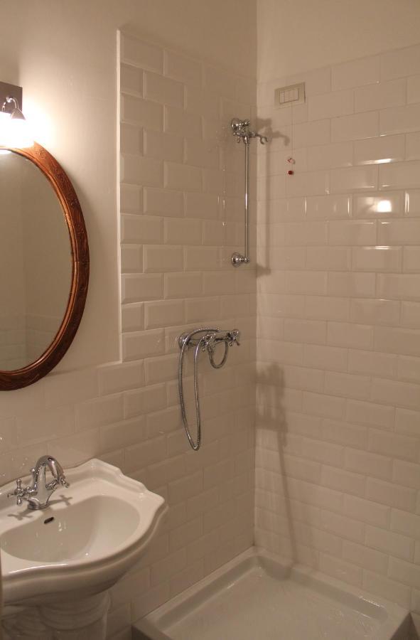 Maree Hotel La Spezia Room photo